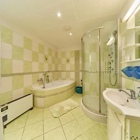 Rekreacni Dum Dony Holiday home *