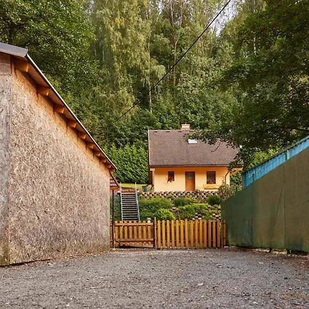 Holiday home Rekreacni Dum Dony Trutnov